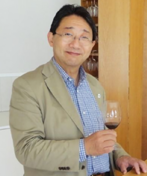 富岡伸一さん