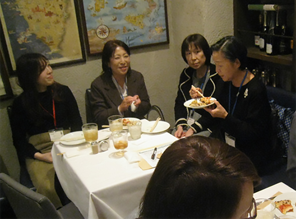 初めての人の会話も進む